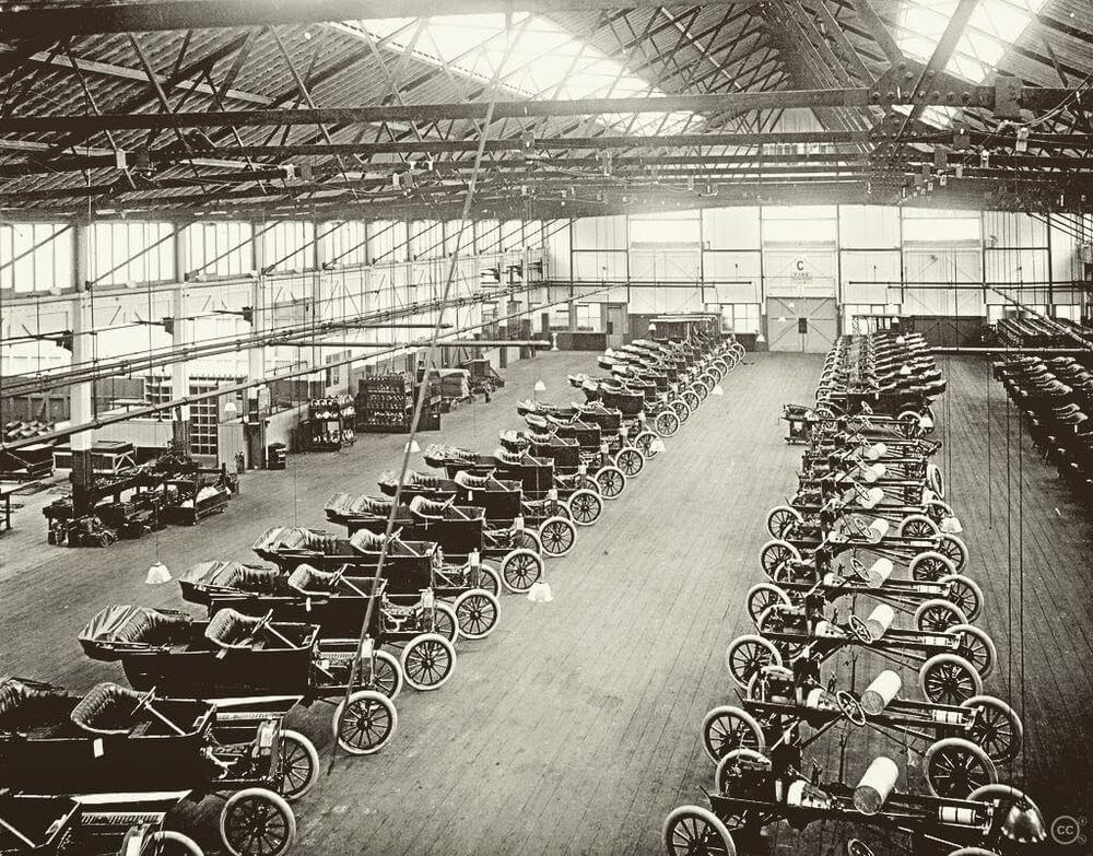 Заводской цех завода Ford Trafford Park Plant; 1911 г.