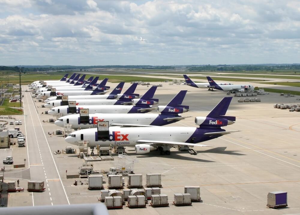 Парк самолетов компании FedEx Express